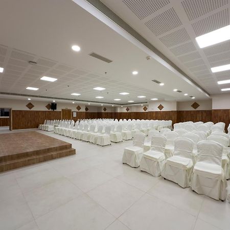 The Habitat Suites Guruvāyūr Екстериор снимка