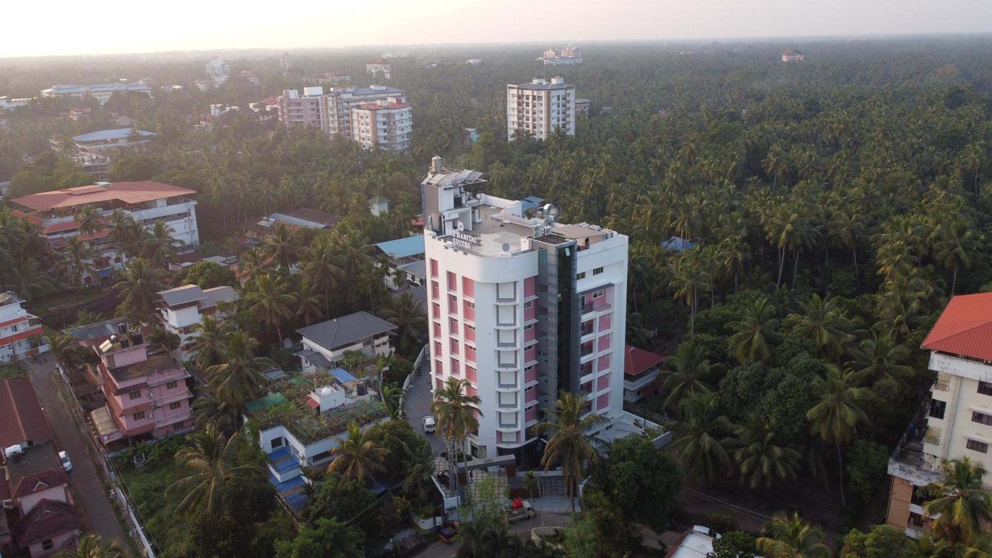 The Habitat Suites Guruvāyūr Екстериор снимка