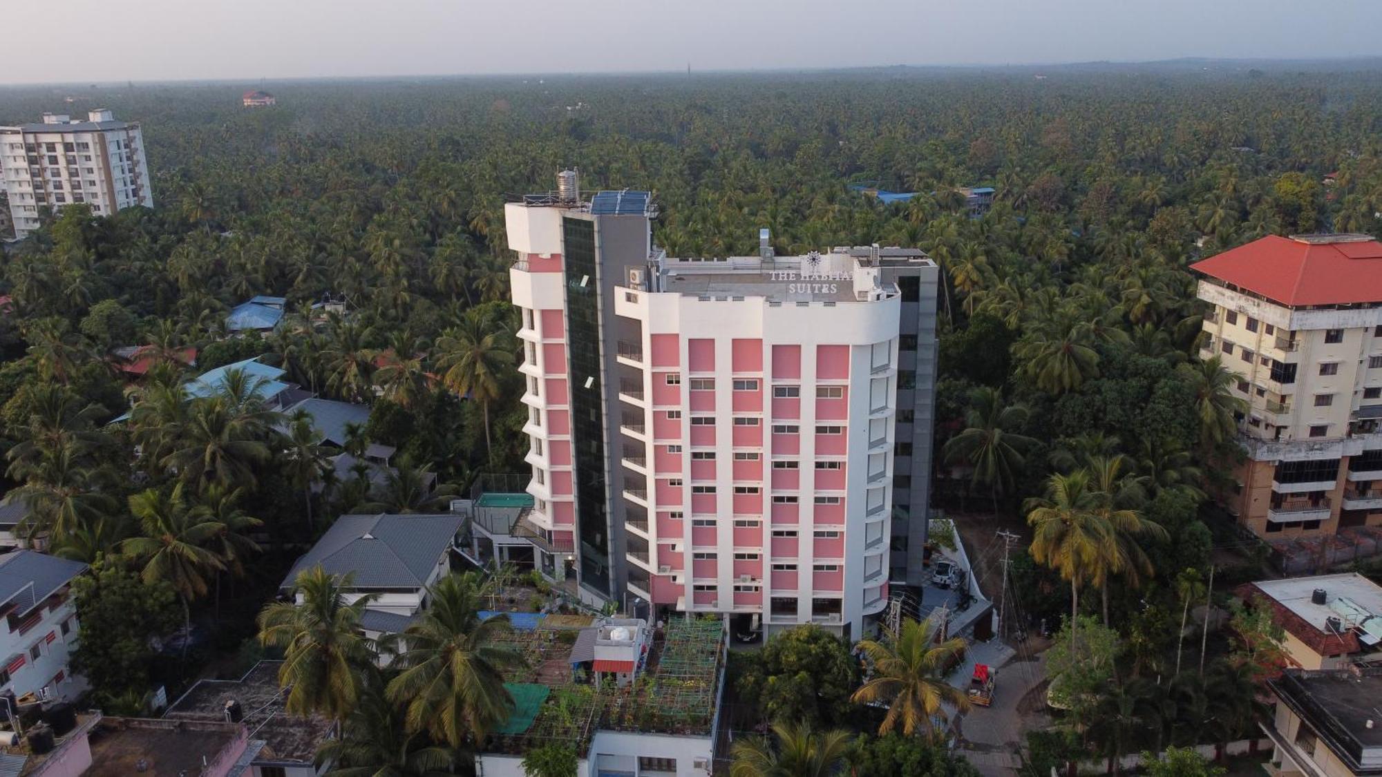 The Habitat Suites Guruvāyūr Екстериор снимка