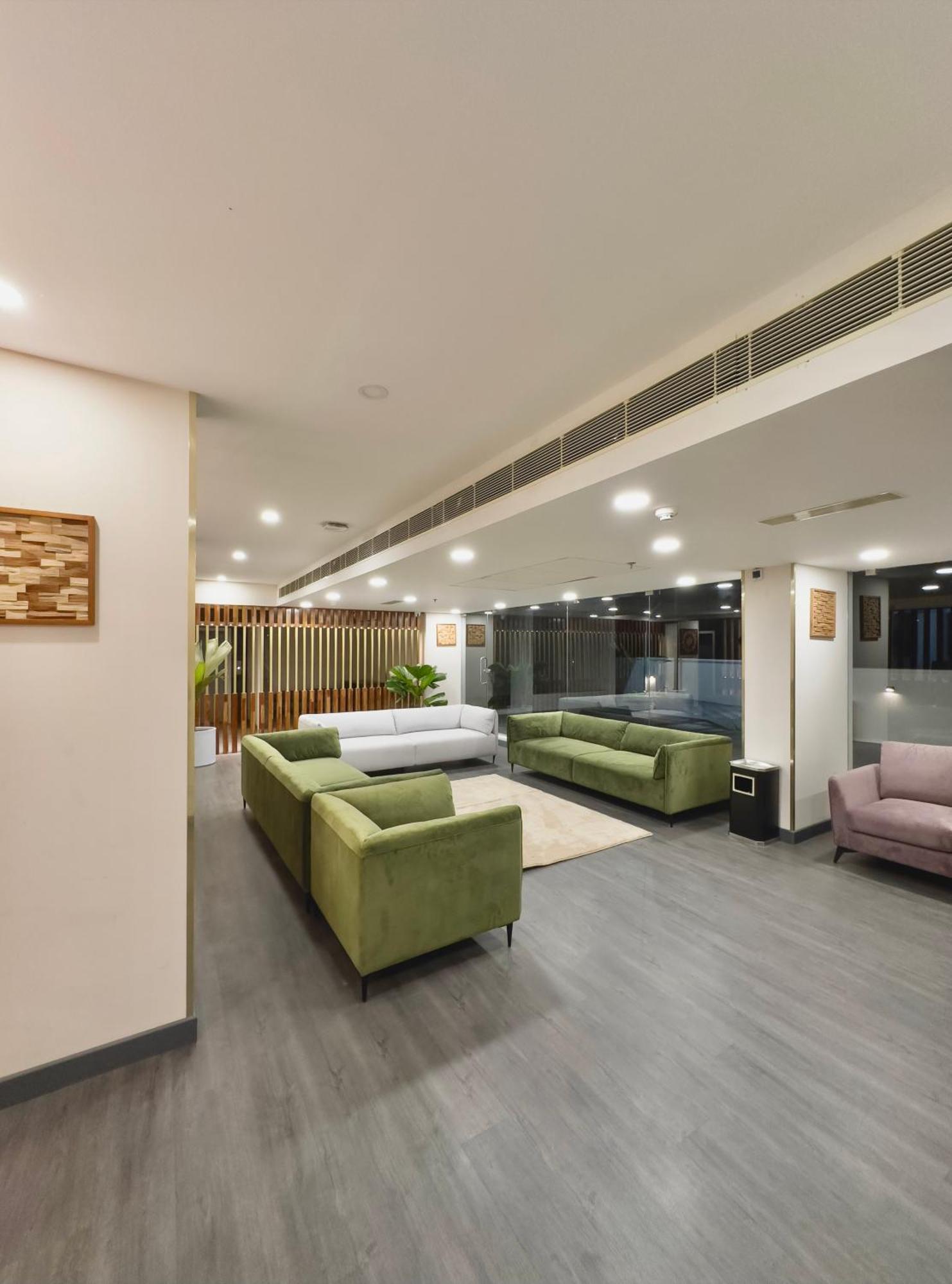 The Habitat Suites Guruvāyūr Екстериор снимка