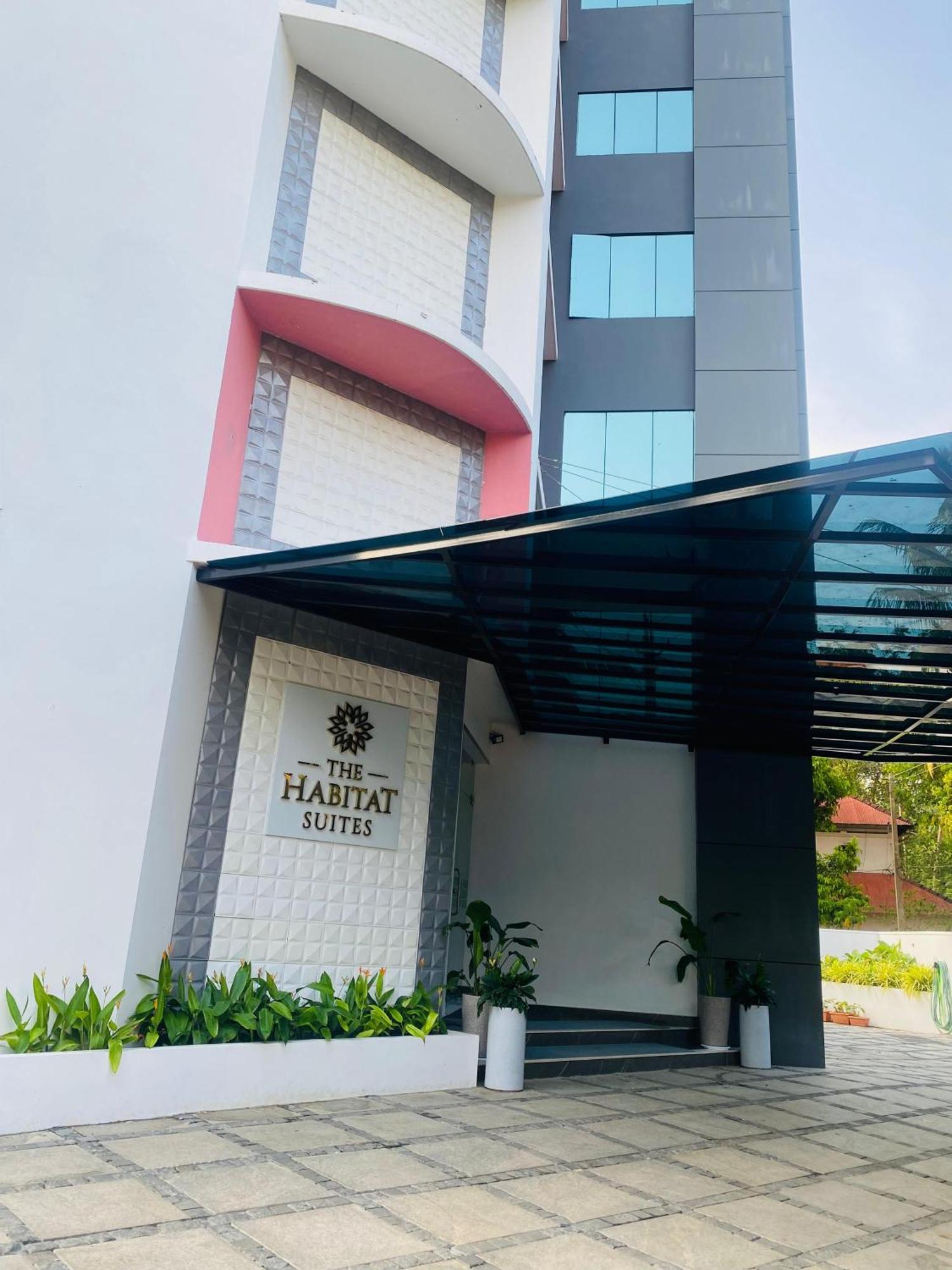 The Habitat Suites Guruvāyūr Екстериор снимка